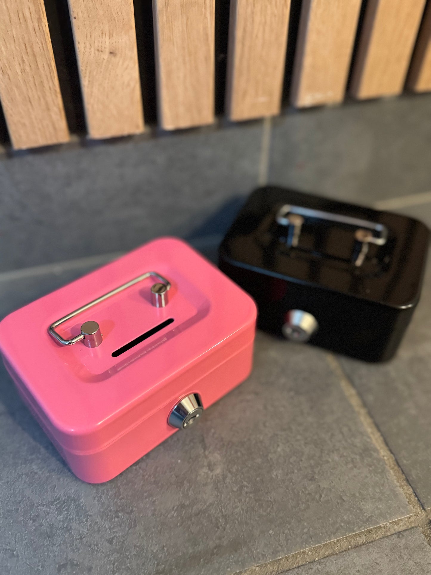 Mini tirelire fermeture à clé