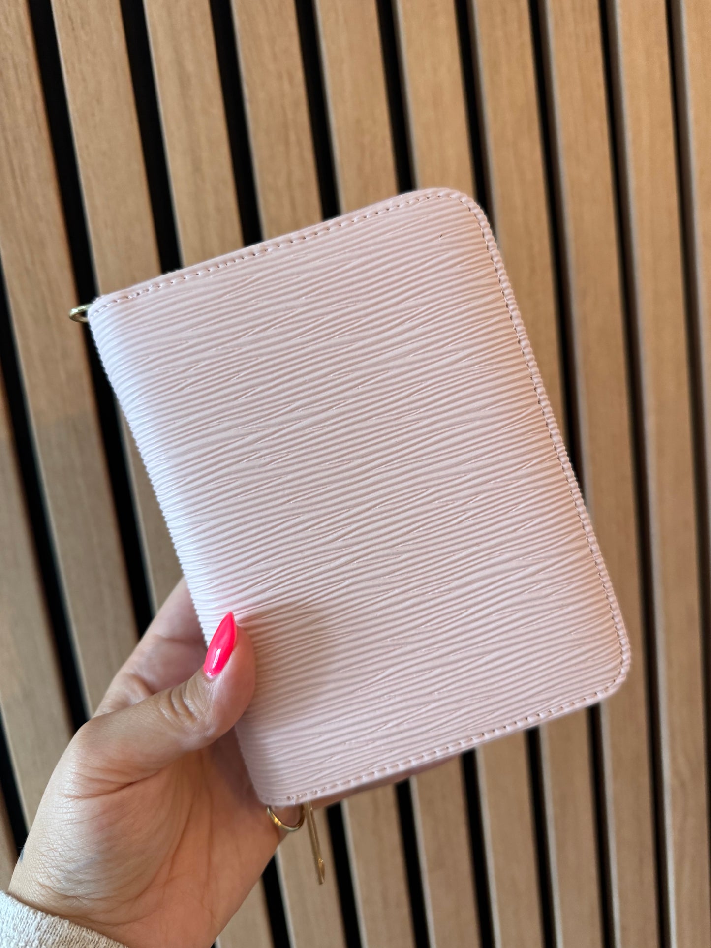 👜 Portefeuille à anneaux A7
