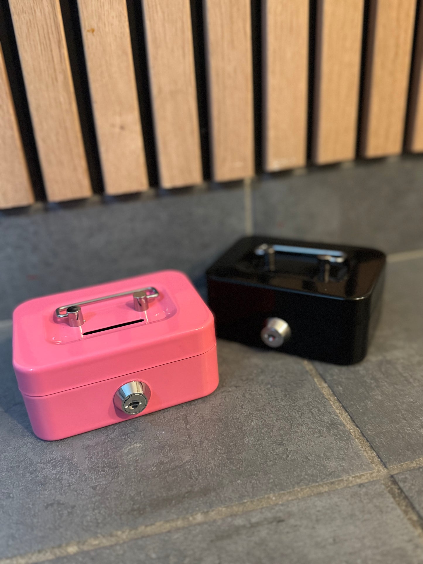 Mini tirelire fermeture à clé