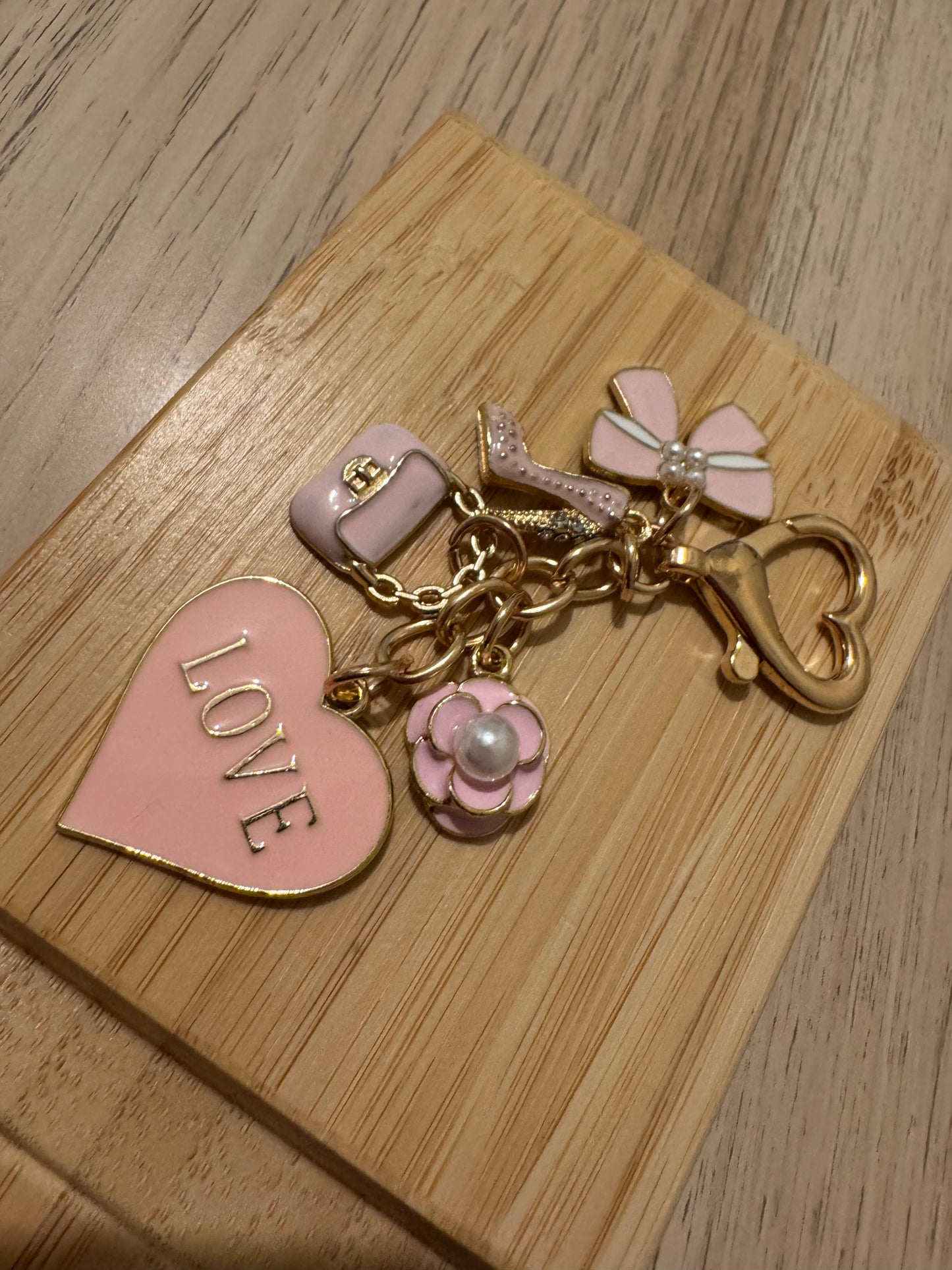 Porte clé breloque rose et doré 🎀